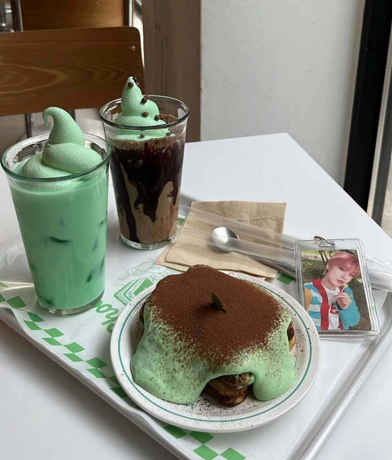 Mint Latte + Mint Chocolate Latte + Mintchoco Tiramisu