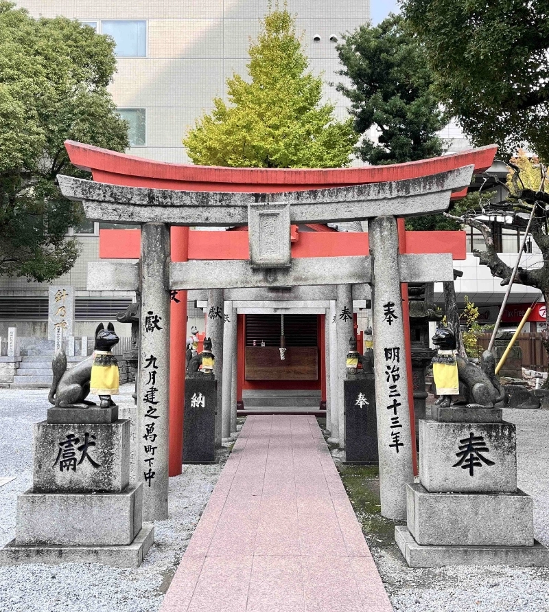 警固神社的鳥居