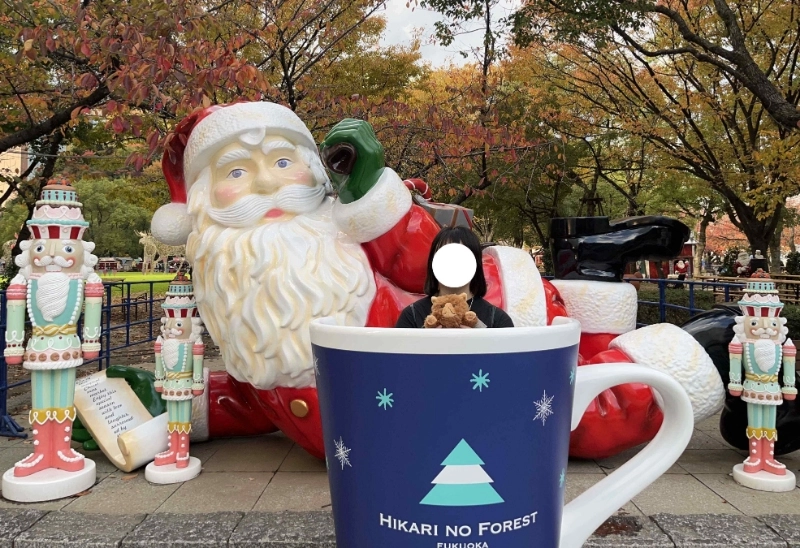 躺在天神中央公園的聖誕老公公